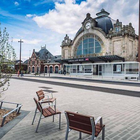 Appartement Cozy En Face De La Gare - Saint-Brieuc Eksteriør bilde