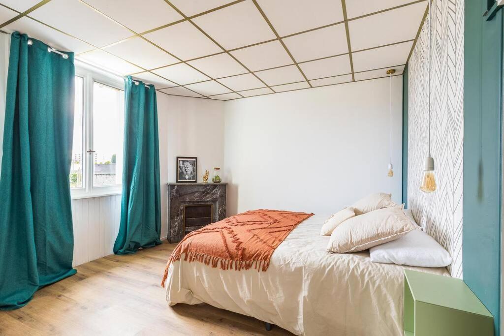 Appartement Cozy En Face De La Gare - Saint-Brieuc Eksteriør bilde